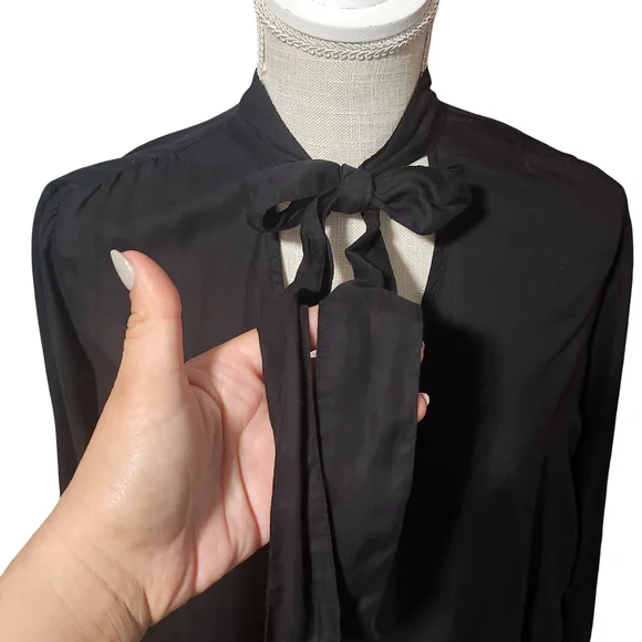ANTHROPOLOGIE CLOTH STONE Tie Front Blouse Women Small Black Long Sleeve Career - Picture 3 of 14